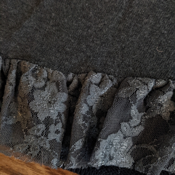 Gimmicks by BKE Black Boho Vest - Picture 14 of 15